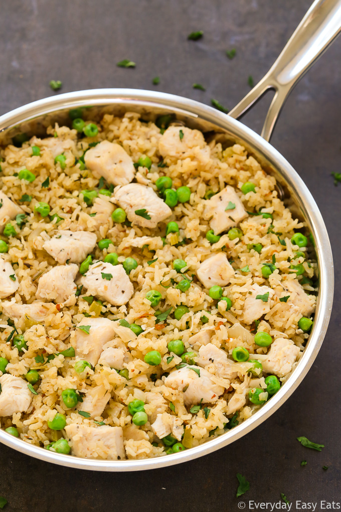 Easy One-Pan Chicken & Rice: Your Weeknight Dinner Solution